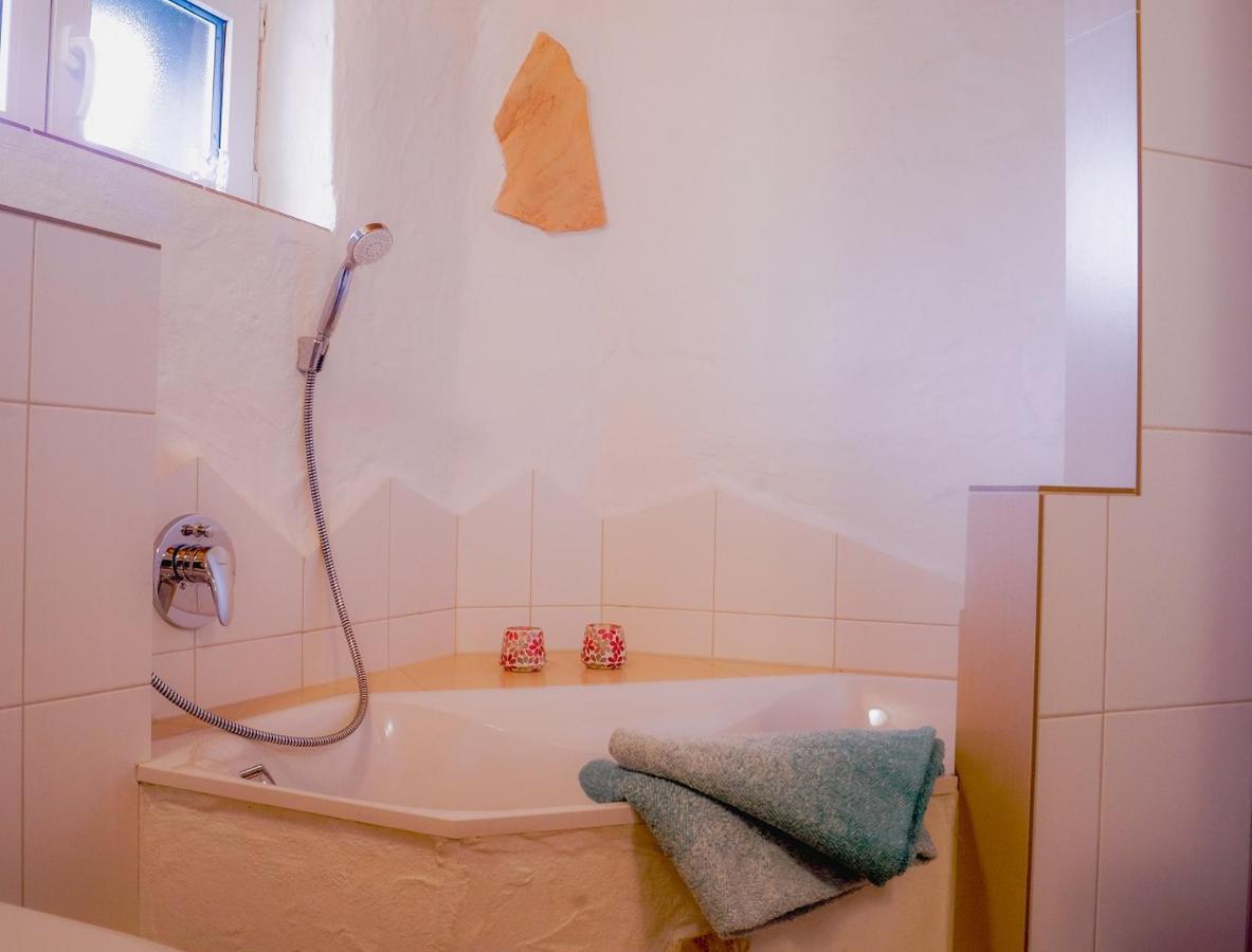 Traumwohnung Jolly Jumper Auf Idyllischem Reiterhof Naehe Burg Eltz Münstermaifeld Kültér fotó
